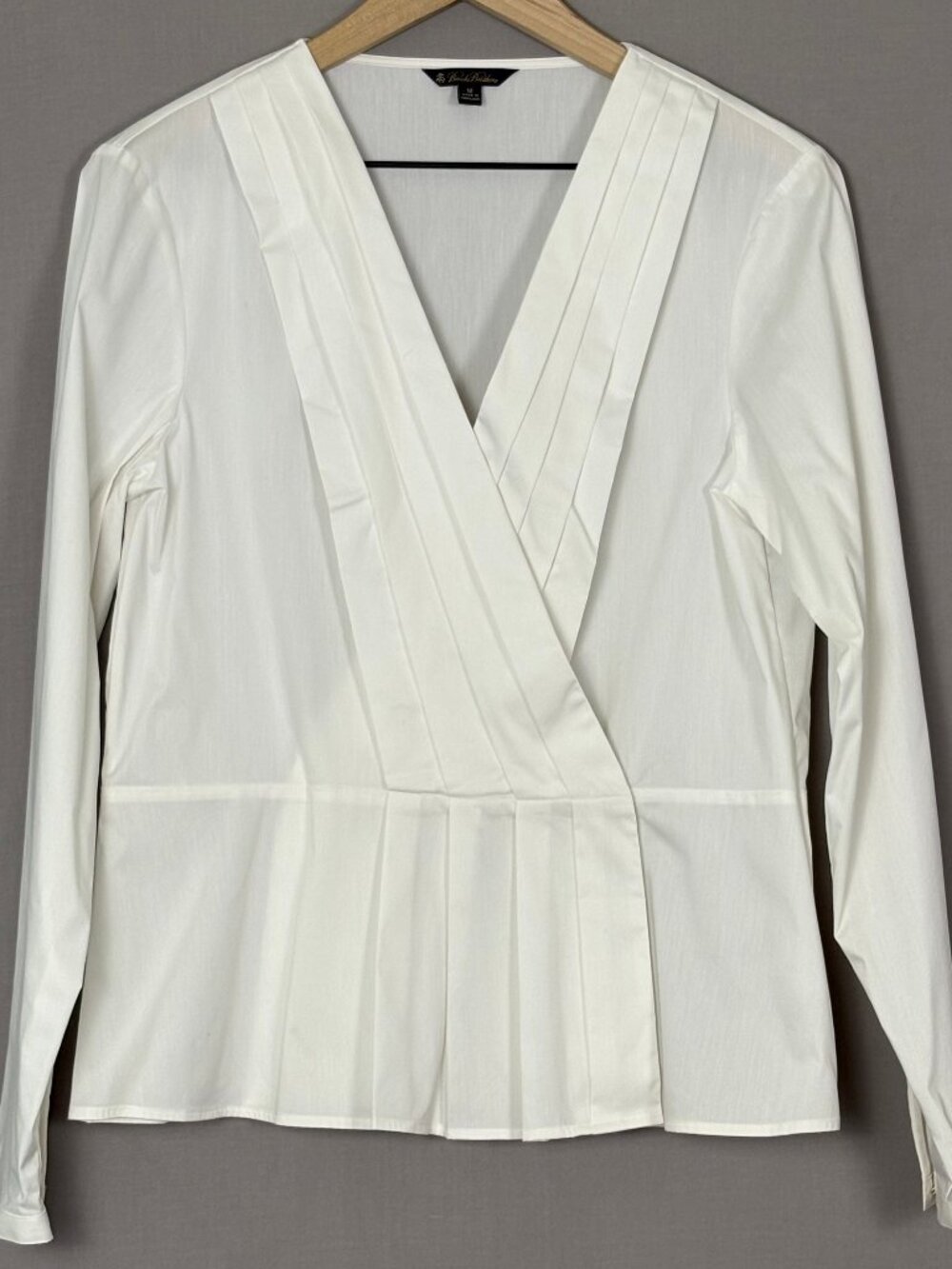 Brooks Brothers White Pleated Wrap Blouse Peplum Cotton Stretch Size 12